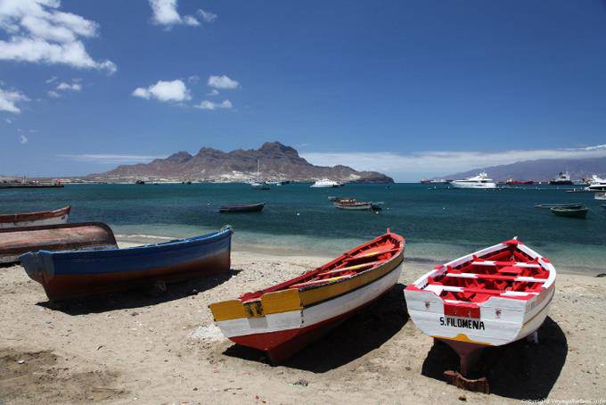 São Vicente, porto de pesca, Mindelo, ver outra costa - Cabo Verde