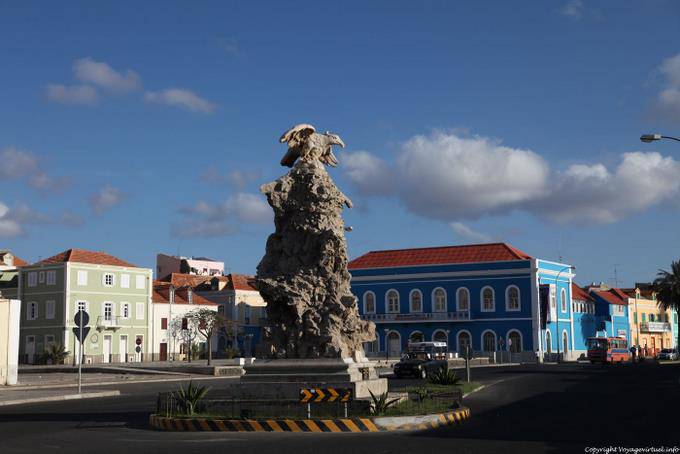 São Vicente, praca Aurelio Goncalves monumento, Mindelo - Cabo Verde