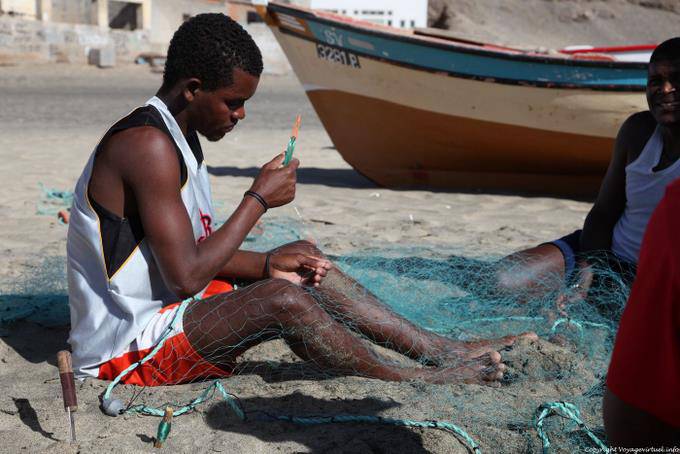 São Vicente, São Pedro, reparação de redes - Cabo Verde