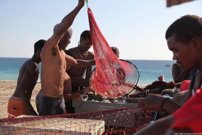 São Vicente, São Pedro, a pesca de volta na armadilha - Cabo Verde