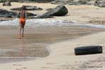 Santiago, Tarrafal, correndo na praia, Cabo Verde.