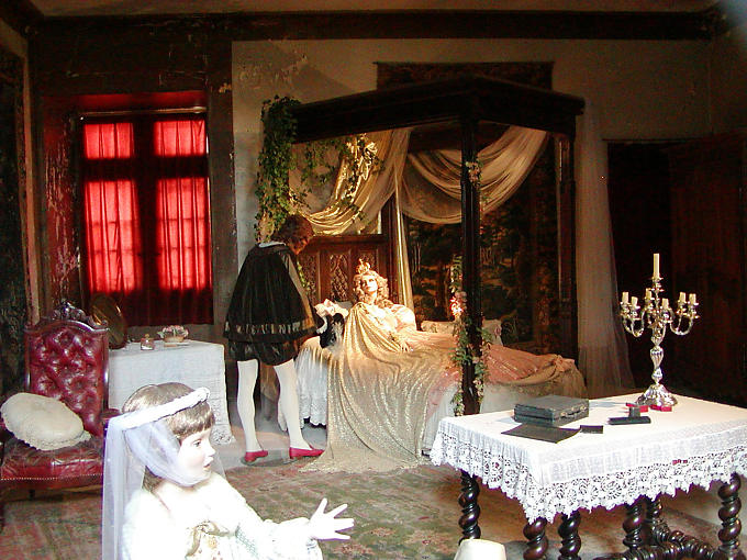 Despertar do Castelo da Bela Adormecida de Ussé, França.