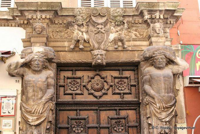 Fréjus, de porta em Atlantis, Provença, França