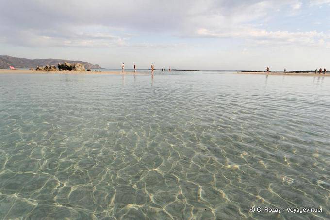 Ondulações de luz no mar, Elafonisi - Creta, Grécia