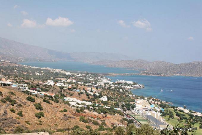 Com vista para a Baía de Mirabello, Elounda - Creta, Grécia