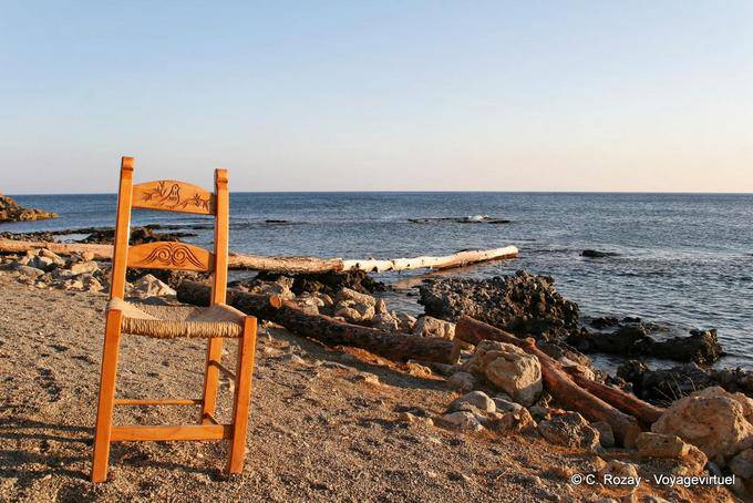 Cadeira só na praia troncos, Frangokastello - Creta, Grécia