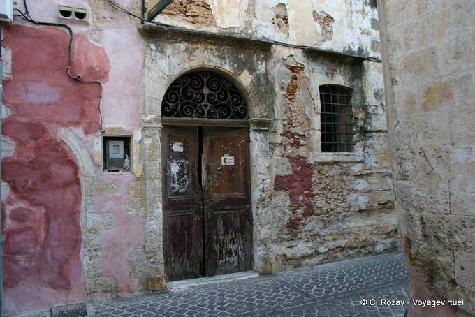 Paredes em ruínas, Chania - Creta, Grécia