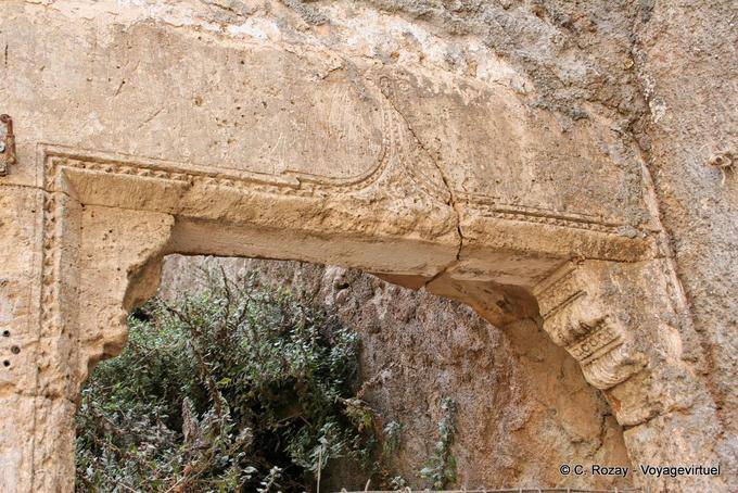 Esculpido área pórtico Topanas, Chania - Creta, Grécia