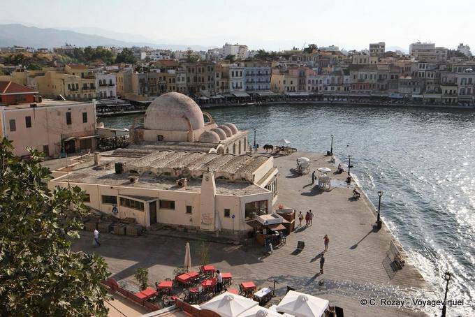 Exemplo de arte do Renascimento Islâmico, Giali Tzamisi, Chania - Creta, Grécia
