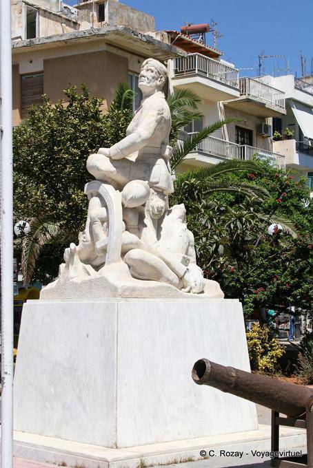 Ierapetra, Memorial de Guerra - Creta, Grécia