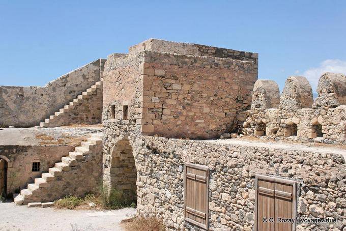 Ierapetra, a fortaleza medieval de Kales, construído em 1626 - Creta, Grécia