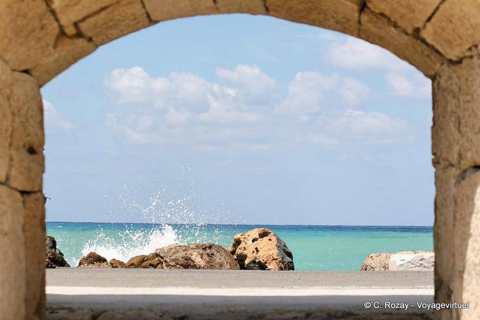 Vista para o mar a partir do Castelo de Veneza, Heraklion - Creta, Grécia