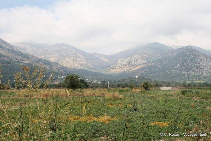 Paisagem em direção Kato Metochi, Lassithi - Creta, Grécia