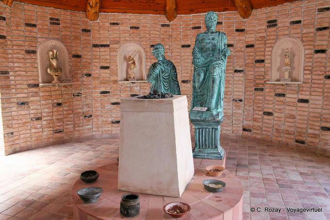 Início dos deuses com estátuas de Zeus e Hera, Lassithi Homo Sapiens Museum - Creta, Grécia