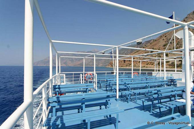 Na ponte de ferry entre Loutro e Agia Roumeli - Creta, Grécia