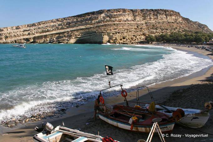 Resumo Matala da praia e da baía - Creta, Grécia
