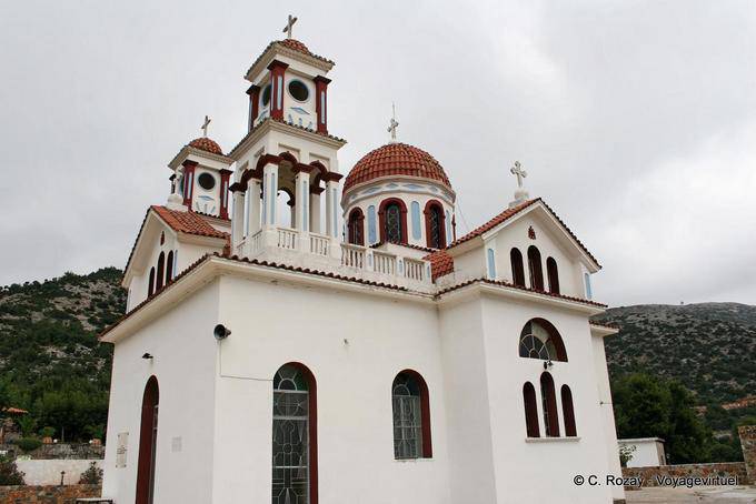 Igreja Ammoudari no planalto de Askifou - Creta, Grécia