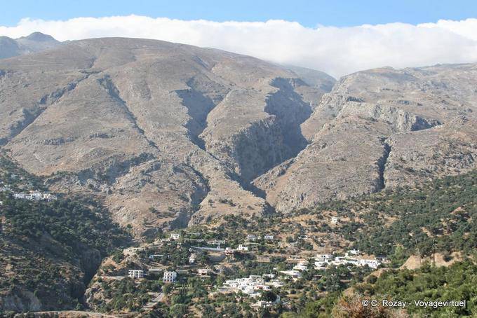 Paisagem em direção Khaki Rodakino entre Sellia e Skaloti - Creta, Grécia