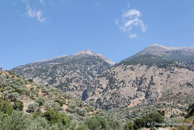 Cenário da montanha para Grigoria - Creta, Grécia