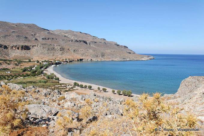 Vista da beleza da baía de Kato Zakros - Creta, Grécia