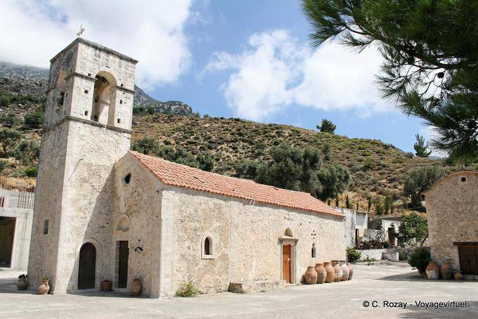 Zaros igreja do mosteiro Vrontissi - Creta, Grécia