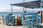 Kalamaki, restaurante beira-mar de frente para o mar da Líbia, Creta.