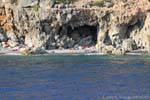 Pebble Beach a península caverna Loutro, Creta.