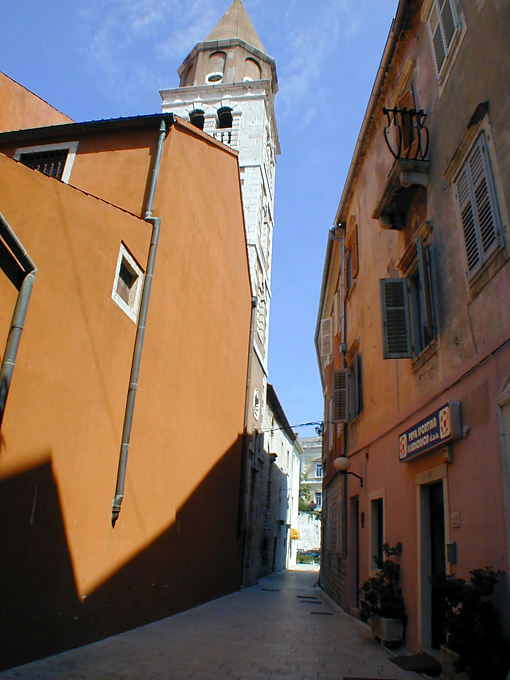Rua colorida, Zadar cidade velha, Croacia