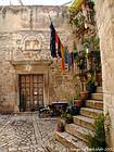 Canto no centro histórico medieval de Trogir, Croacia.