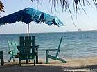 Tranquilidade de frente para a Zona Franca Caucedo, Boca Chica na praia, Rep. Dominicana.