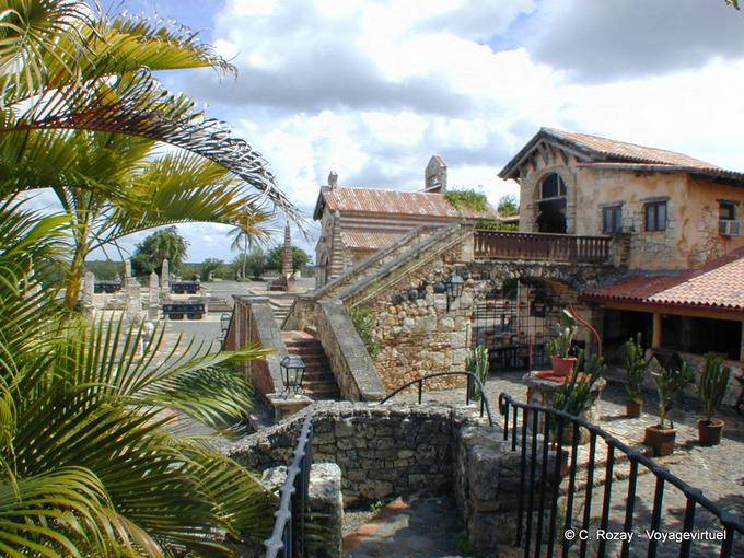 Ver na Piazzetta, Altos de Chavon, Rep. Dominicana
