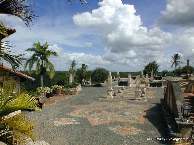 Altos de Chavon, pastiche de Vila italiana XVI, Rep. Dominicana