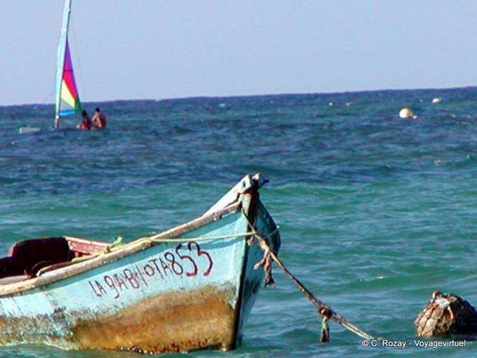 Barco e windsurf, Bavaro, Rep. Dominicana
