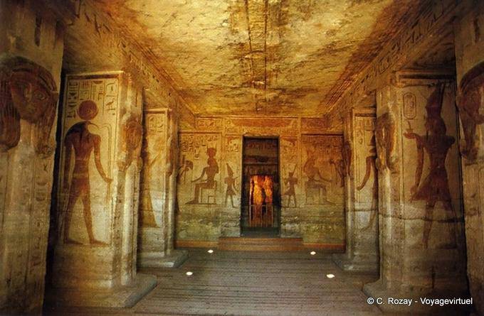 Ibshek, Hypostyle com seis colunas quadradas, Templo de Nefertari, Abu Simbel - Egipto