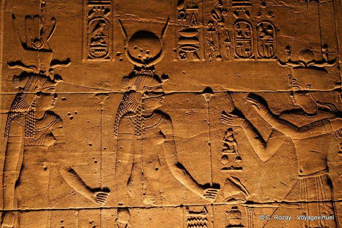 Esculturas de parede, Templo de Philae - Egipto