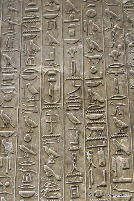 Mesa de hieróglifos, Saqqara, Cairo - Egipto