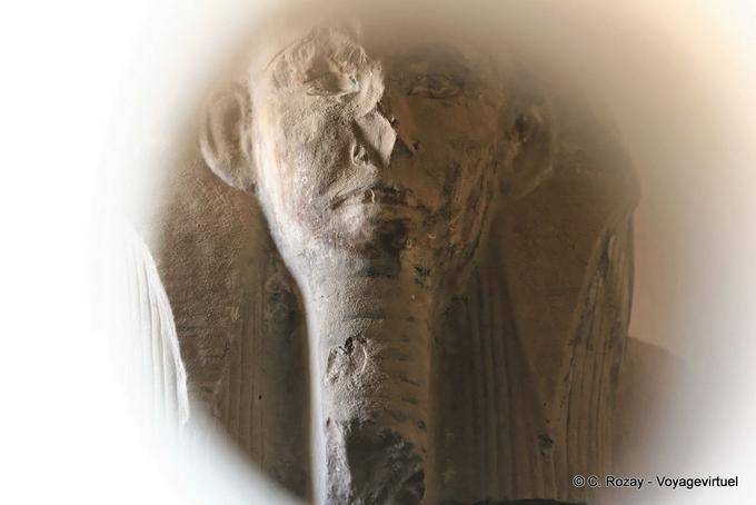 Serdab da estátua do rei Djoser, Saqqara - Egipto