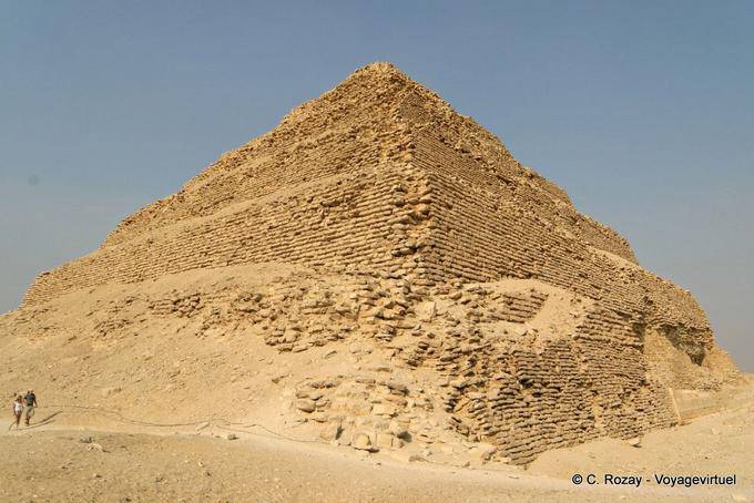 Areia na pirâmide em Saqqara - Egipto