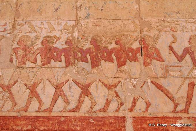 Desfile de soldados de Tebas, fresco na capela de Hathor, Hatshepsut - Egipto
