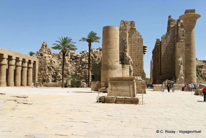 Grande corte etíope ou tribunal do templo de Karnak - Egipto