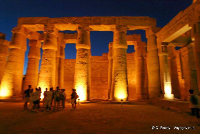 Noite Blur, Templo de Luxor - Egipto