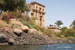 Philae, o Nilo e Kiosk de Trajano, Egipto.