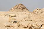 Nas ruínas do complexo funerário do rei Djoser, Saqqara, Egipto.