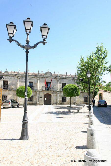 Praça pavimentadas com seixos, Ávila - Espanha
