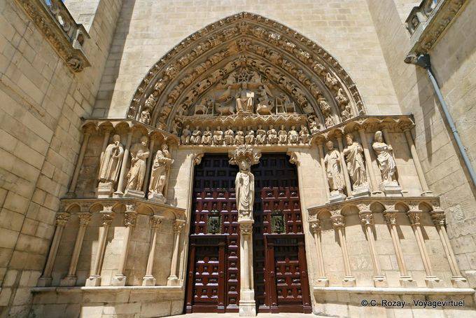 Gothic Puerta del Sarmental (1235), Santa Maria Catedral de Burgos - Espanha