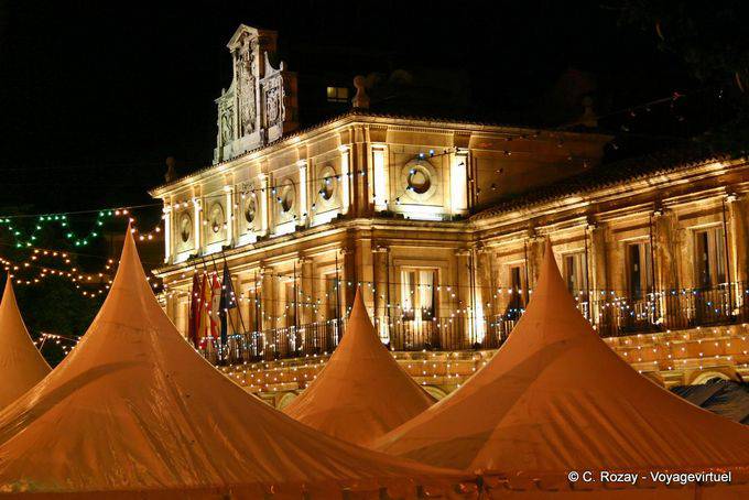 Consistorio San Marlo, Calle Arco de Animas, León - Espanha