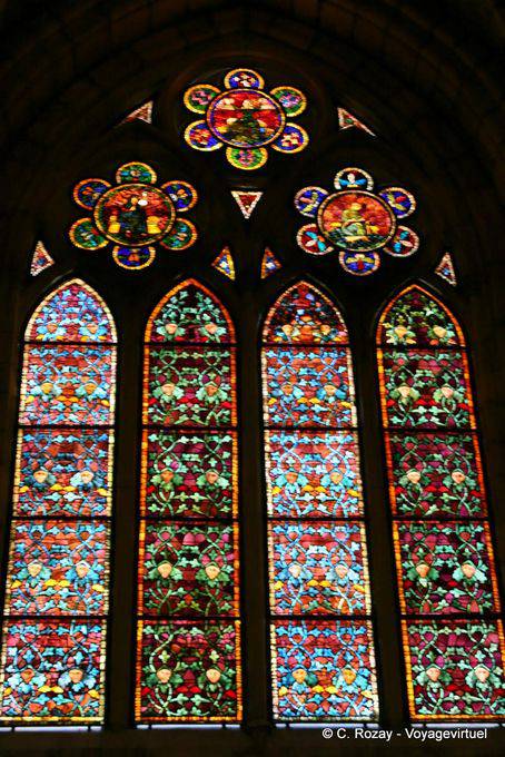 Vitrais na nave da Catedral de Santa Maria de Leon - Espanha