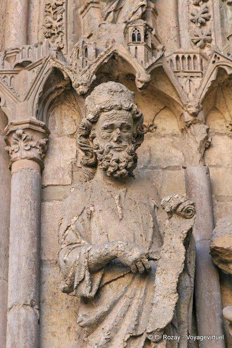 Estátua de pergaminho, Santa Maria Catedral de Leon - Espanha