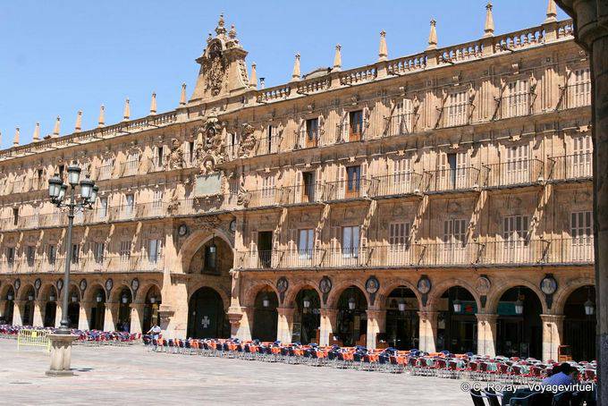 El Ayuntamiento de Salamanca, Plaza Mayor - Espanha