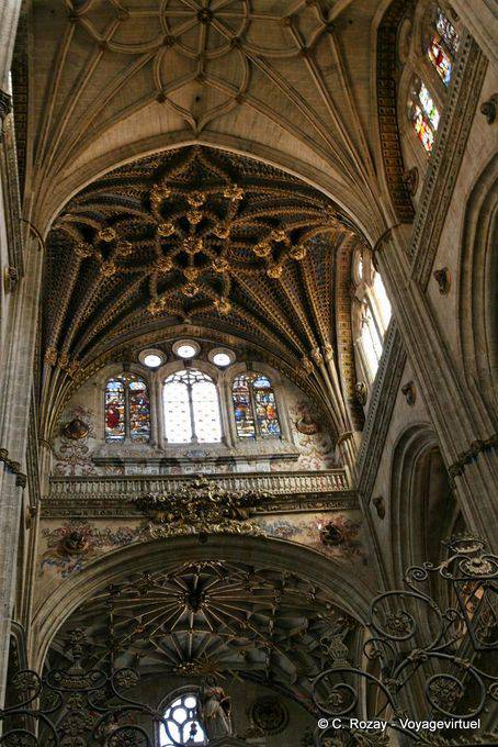 Vault barroca de Sé Nova, Salamanca - Espanha